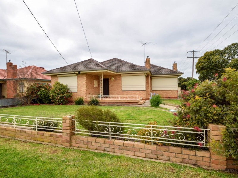 2 Langtree Avenue, Wangaratta VIC 3677