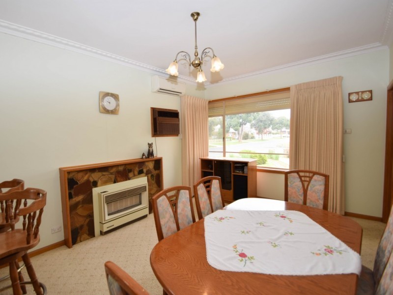 2 Langtree Avenue, Wangaratta VIC 3677