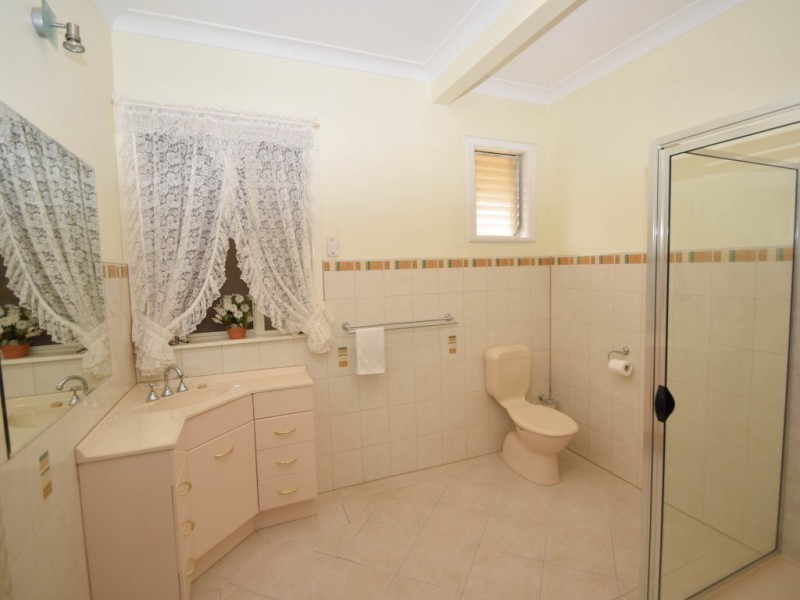 2 Langtree Avenue, Wangaratta VIC 3677