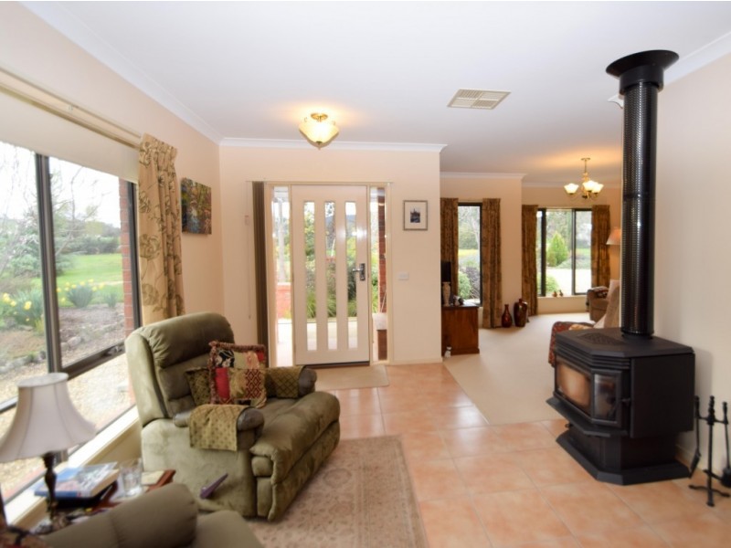 31 White Post Road, Everton VIC 3678