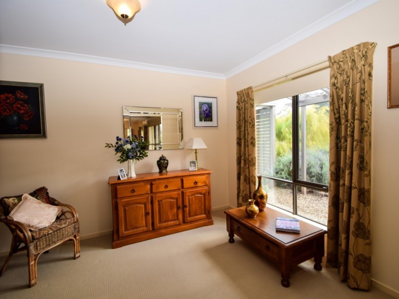 31 White Post Road, Everton VIC 3678