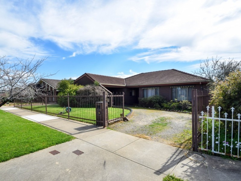 17 Hulme Drive, Wangaratta VIC 3677