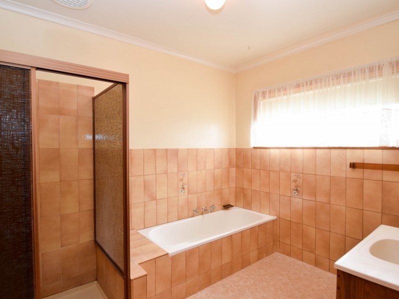 17 Hulme Drive, Wangaratta VIC 3677