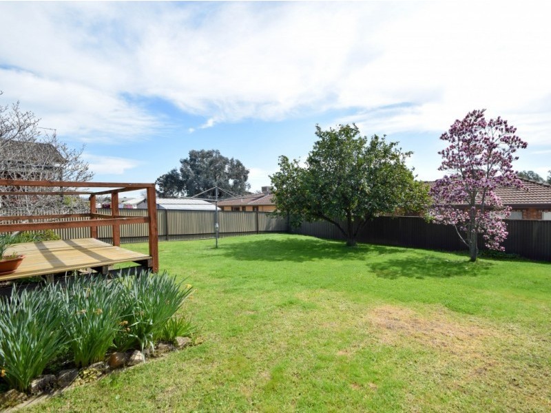 17 Hulme Drive, Wangaratta VIC 3677