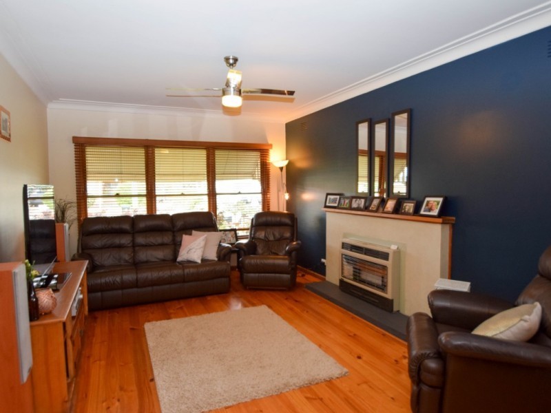 27 Irwin Avenue, Wangaratta VIC 3677