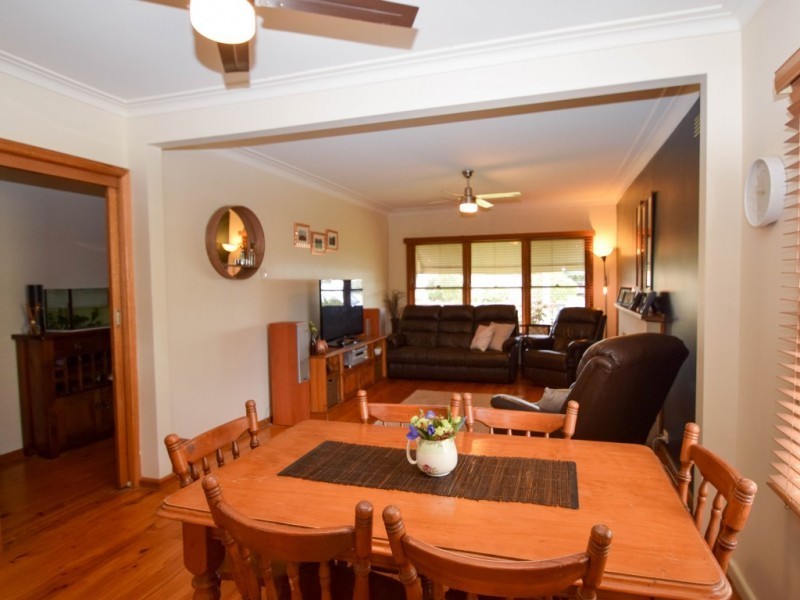 27 Irwin Avenue, Wangaratta VIC 3677