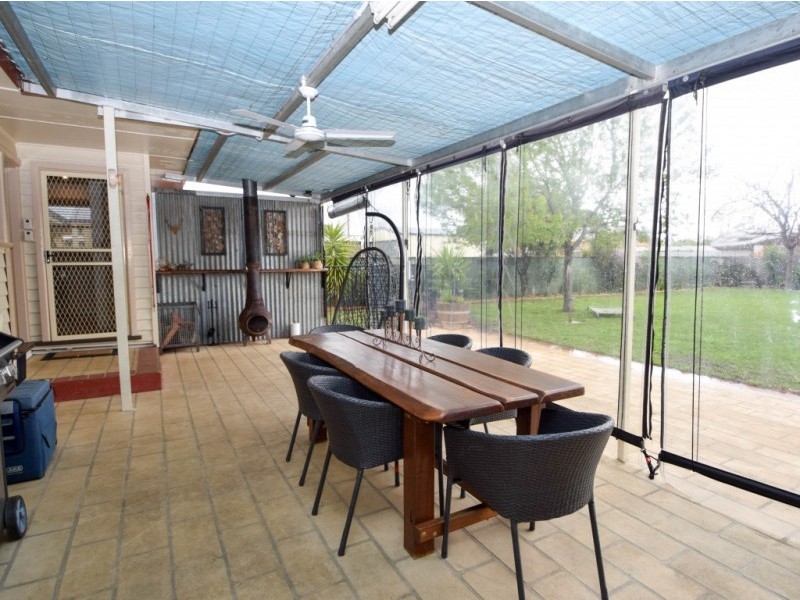 27 Irwin Avenue, Wangaratta VIC 3677