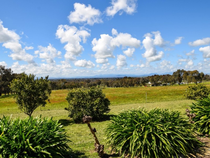 69 Warby Range Road, Glenrowan VIC 3675