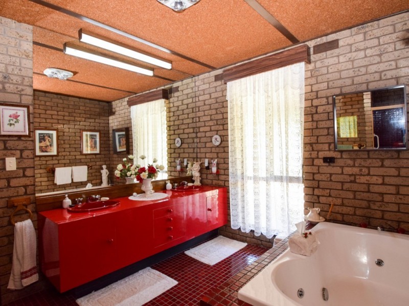 69 Warby Range Road, Glenrowan VIC 3675