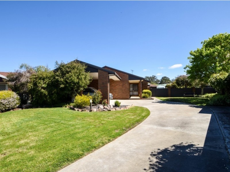 2 McDonald Court, Wangaratta VIC 3677