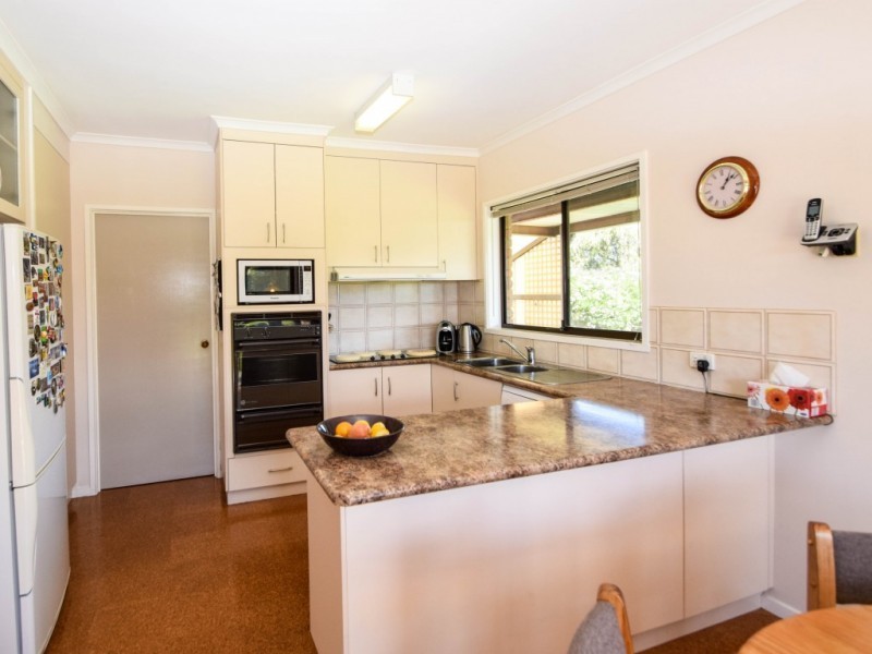 2 McDonald Court, Wangaratta VIC 3677