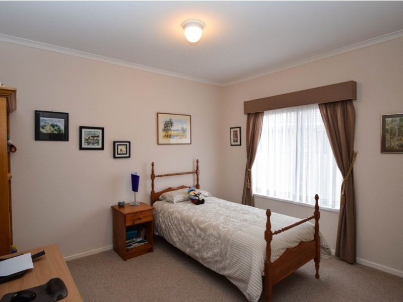 2 McDonald Court, Wangaratta VIC 3677