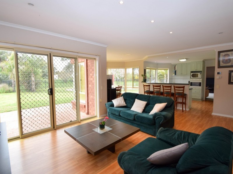 173 Milawa Bobinawarrah Road, Milawa VIC 3678