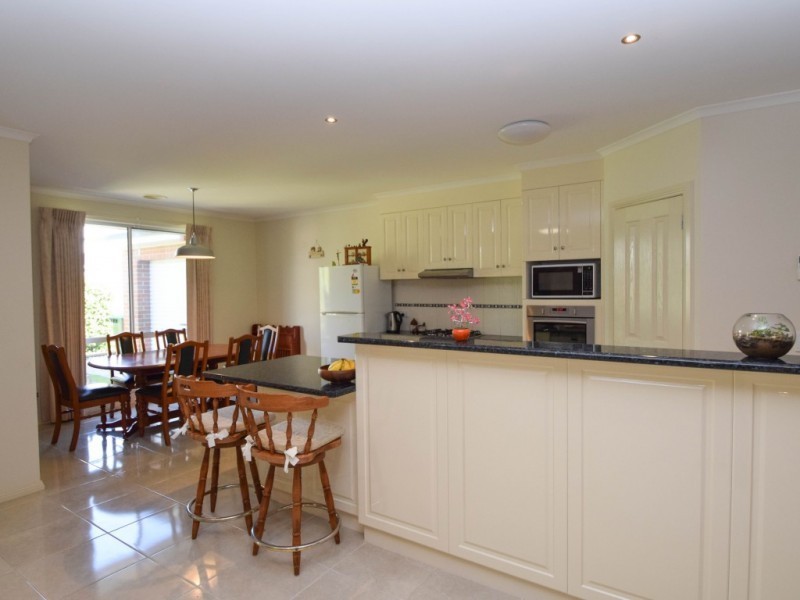 9 Boston Court, Wangaratta VIC 3677