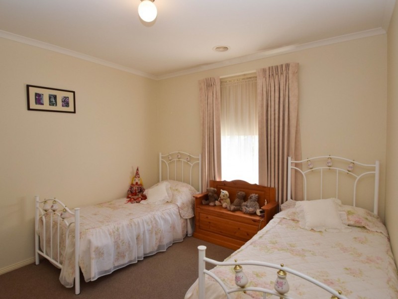 9 Boston Court, Wangaratta VIC 3677