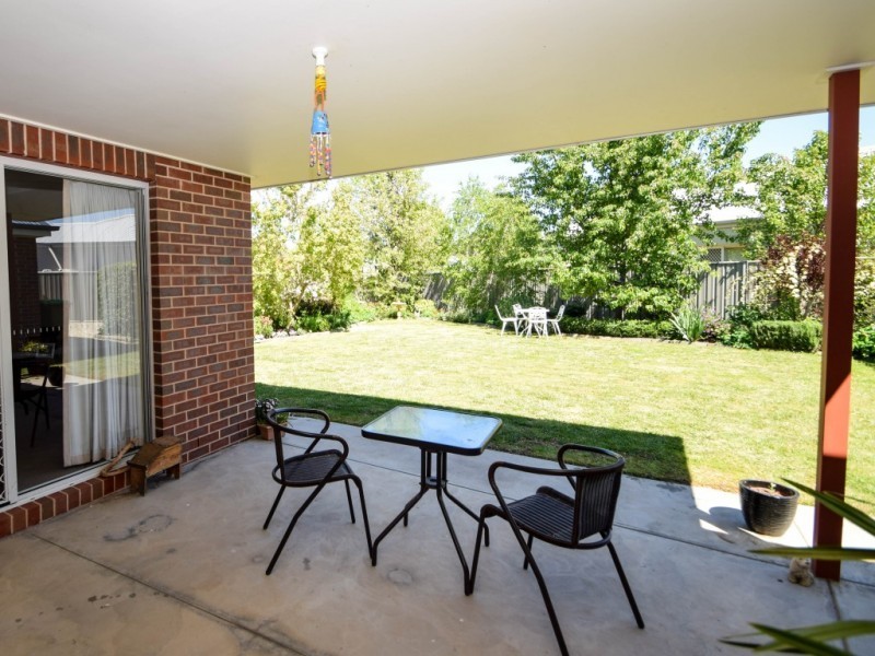 9 Boston Court, Wangaratta VIC 3677
