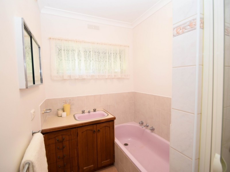 25 Park Crescent, Wangaratta VIC 3677