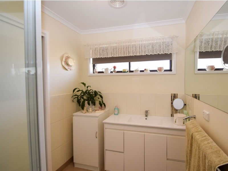 23 Wenhams Lane, Wangaratta VIC 3677