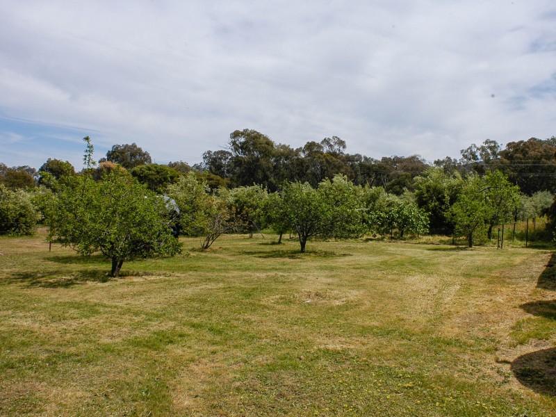 251 Old Hume Highway, Glenrowan VIC 3675