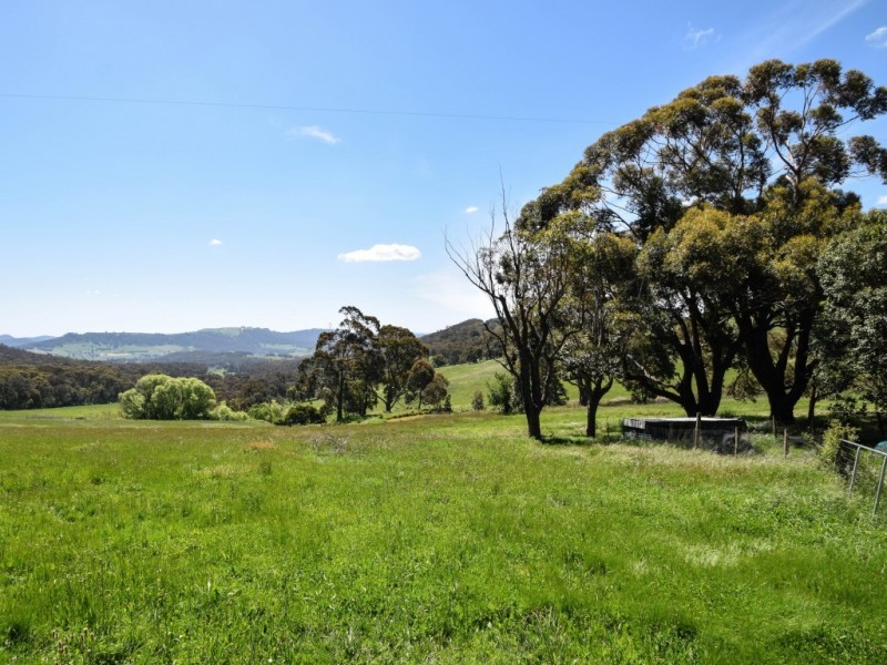 2390 Benalla Whitfield Road, Myrrhee VIC 3732