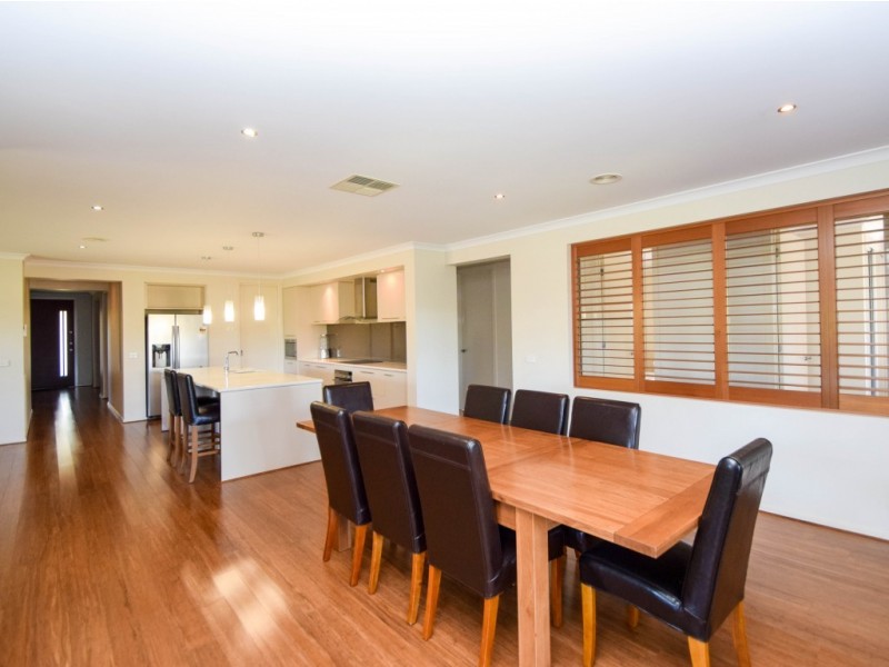 5 Arlington Park Avenue, Wangaratta VIC 3677