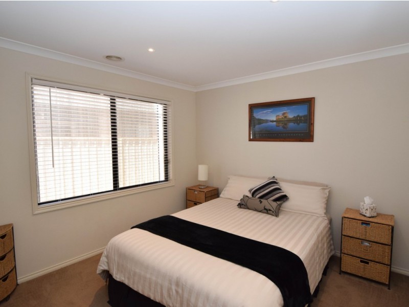 8 Puglisi Court, Wangaratta VIC 3677