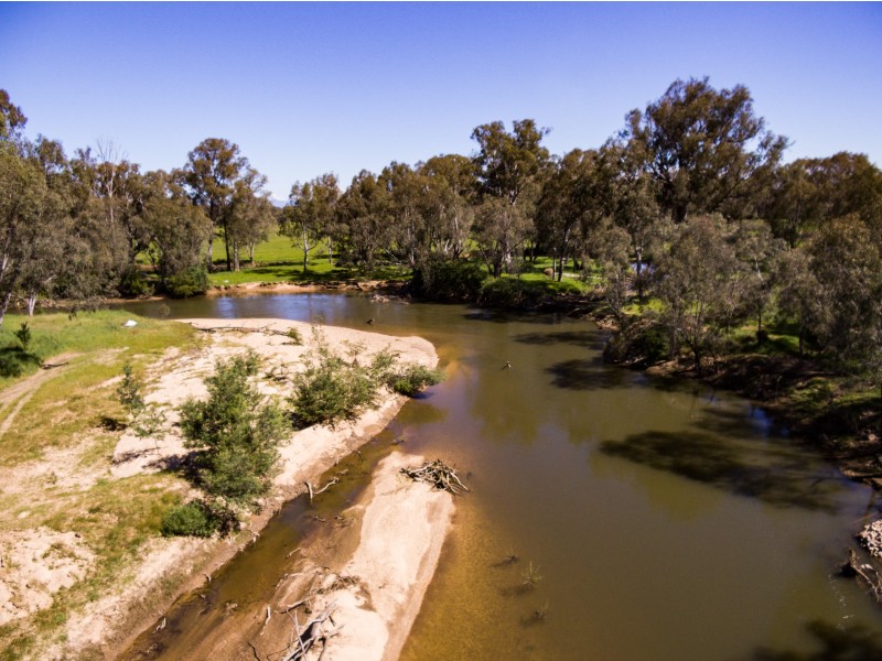 472 & 480 Great Alpine Road, East Wangaratta VIC 3678