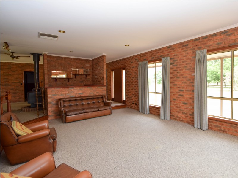 472 & 480 Great Alpine Road, East Wangaratta VIC 3678