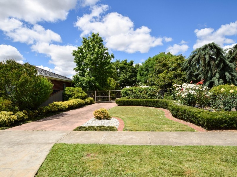 4 Billabong Drive, Wangaratta VIC 3677