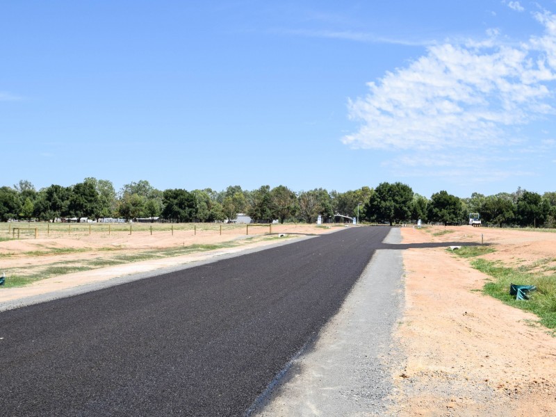 King Street, Oxley VIC 3678