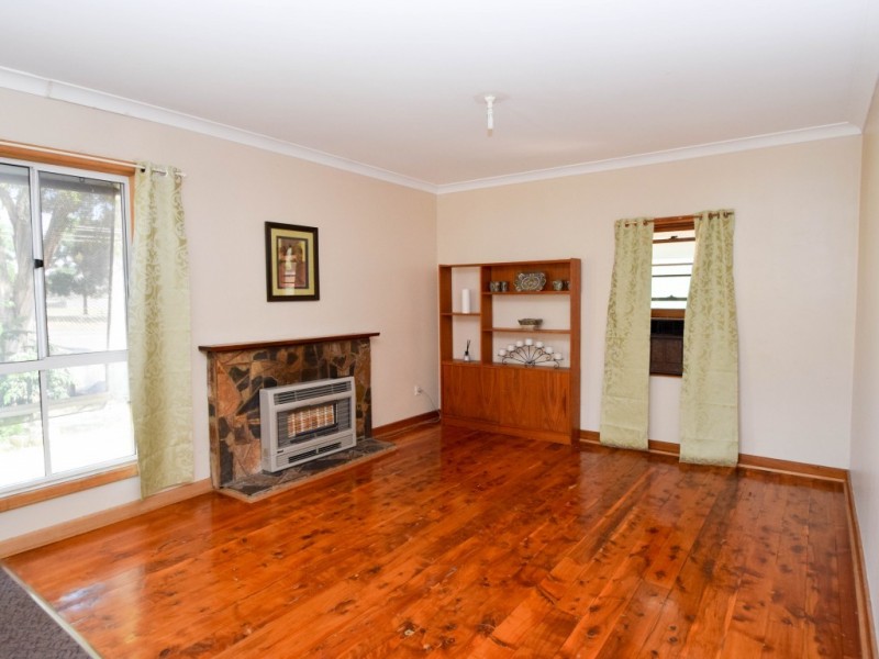 11 Greta Road, Wangaratta VIC 3677