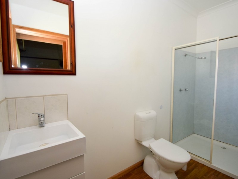 11 Greta Road, Wangaratta VIC 3677