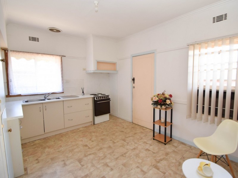 11 Greta Road, Wangaratta VIC 3677