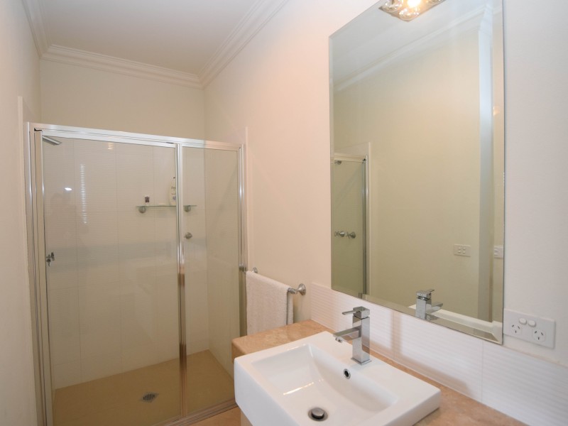 14 Yale Court, Wangaratta VIC 3677