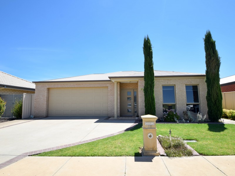 25 Swinburne Drive, Wangaratta VIC 3677