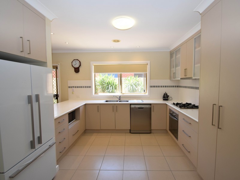 25 Swinburne Drive, Wangaratta VIC 3677