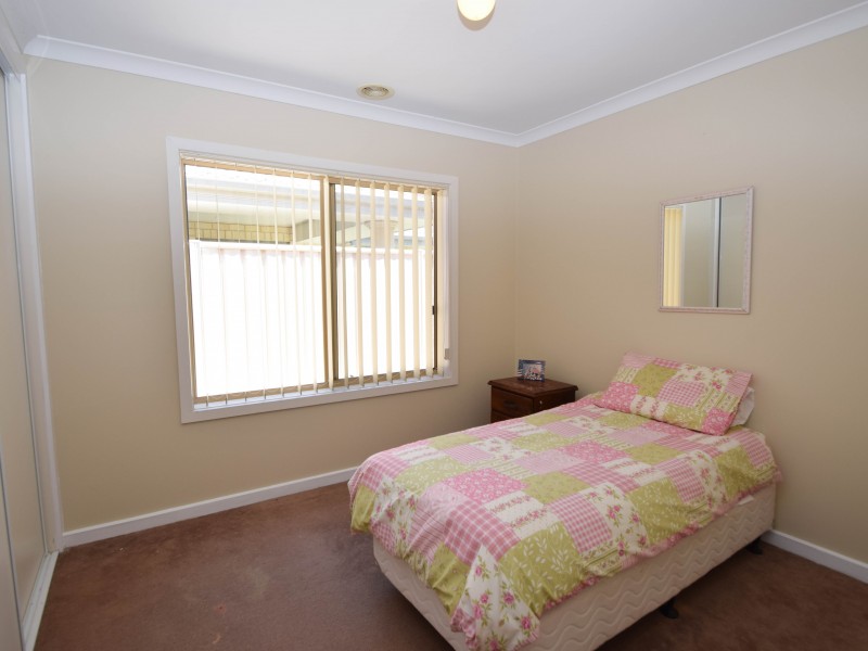 25 Swinburne Drive, Wangaratta VIC 3677
