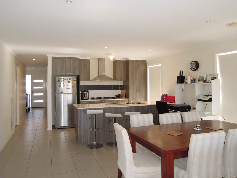 7 Joyce Way, Wangaratta VIC 3677