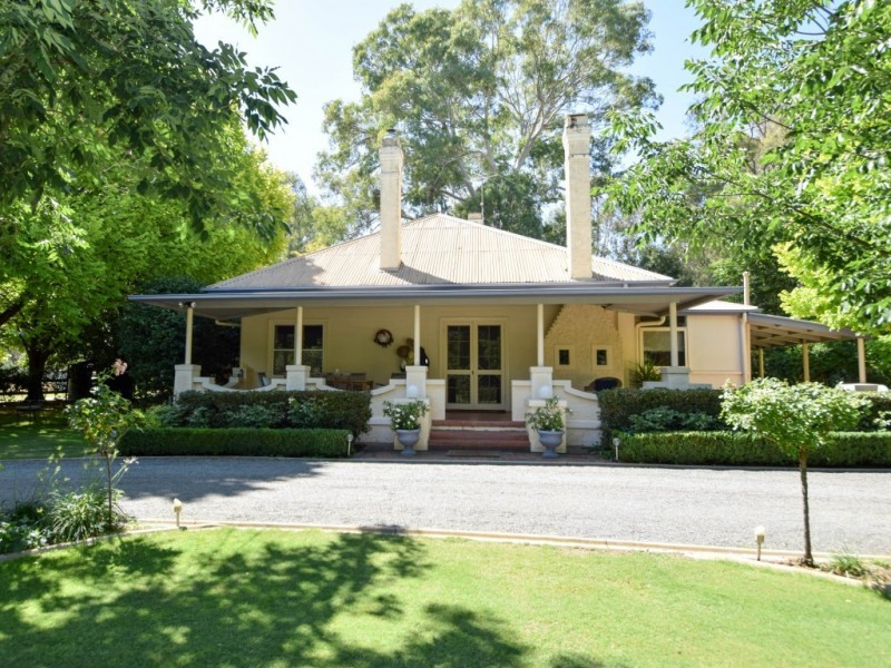 22 Taylors Lane, Wangaratta VIC 3677