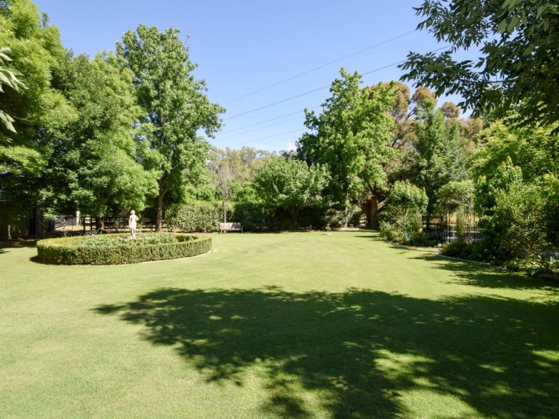 22 Taylors Lane, Wangaratta VIC 3677