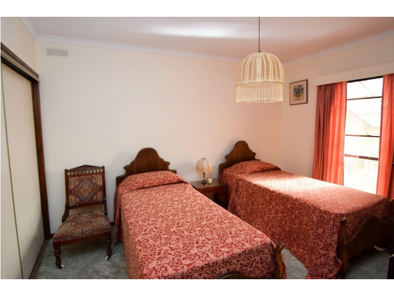 18 Willow Drive, Wangaratta VIC 3677