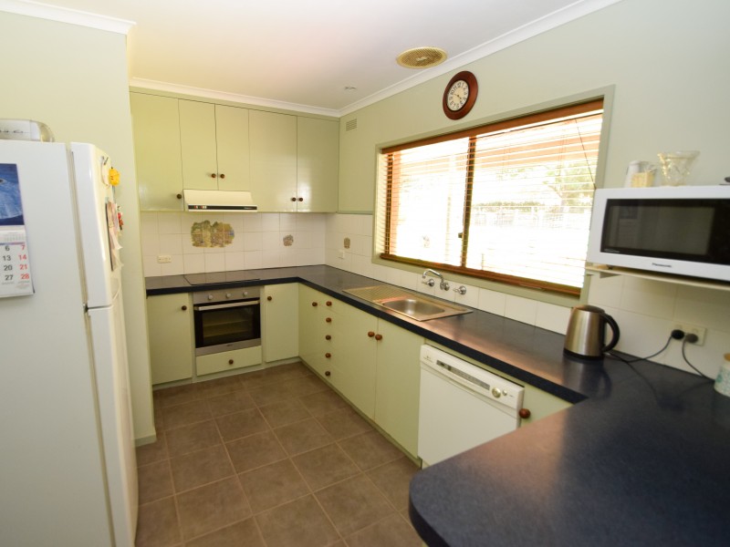 15 Twamley Road, Glenrowan VIC 3675