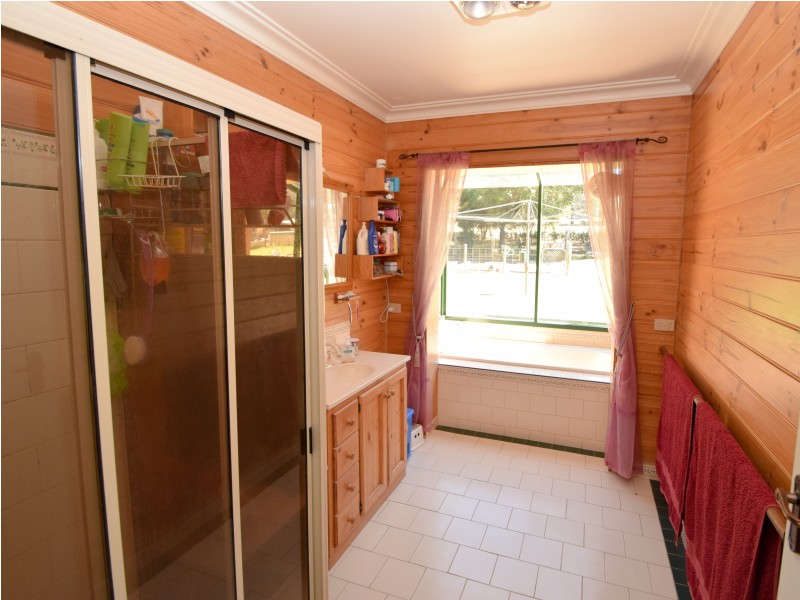 15 Twamley Road, Glenrowan VIC 3675