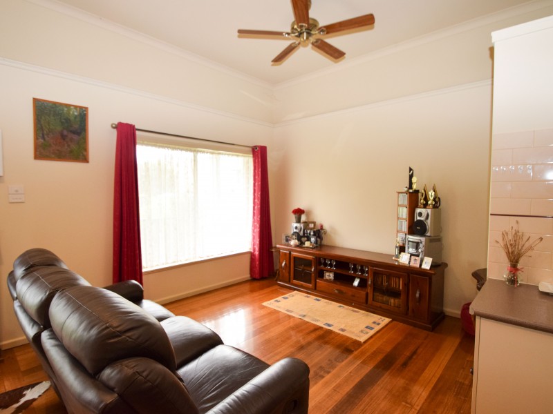 4/33 Gladstone Street, Glenrowan VIC 3675