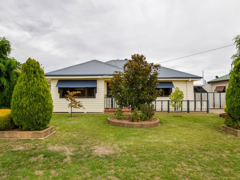 13 Langtree Avenue, Wangaratta VIC 3677