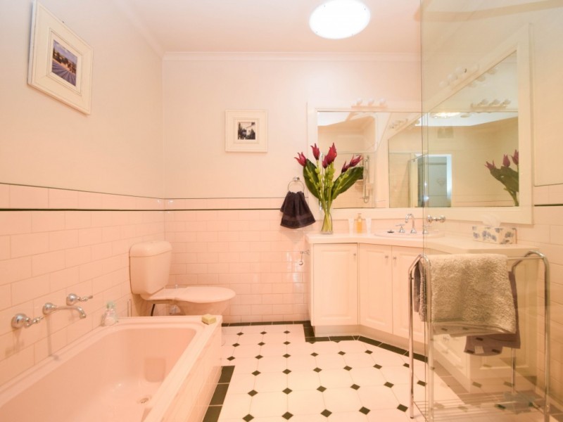 13 Langtree Avenue, Wangaratta VIC 3677