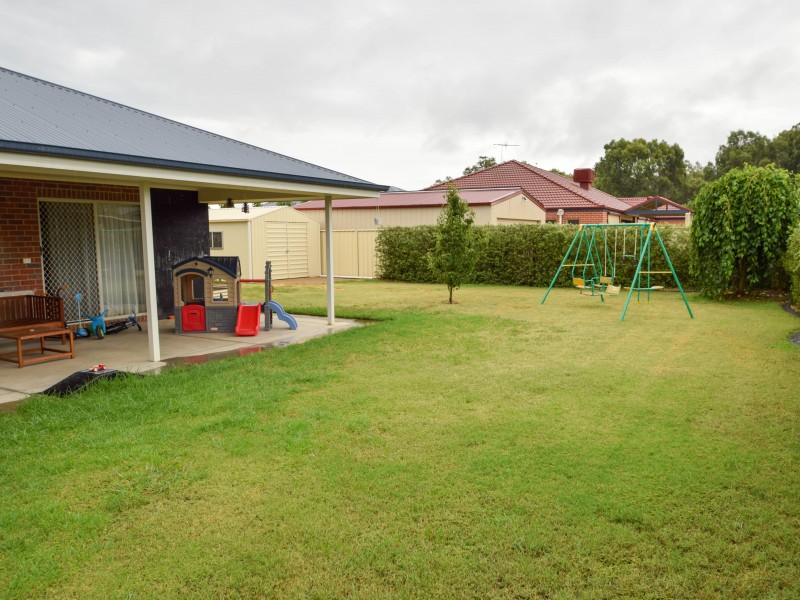 16 Swinburne Drive, Wangaratta VIC 3677