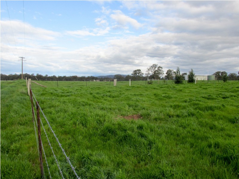 CNR Wangaratta-Whitfield Road & Furlans Lane, Docker VIC 3678