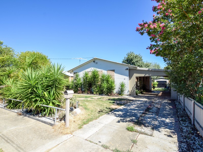 19 Irving Street, Wangaratta VIC 3677