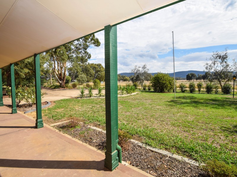 1370 Warby Range Road, Wangandary VIC 3678